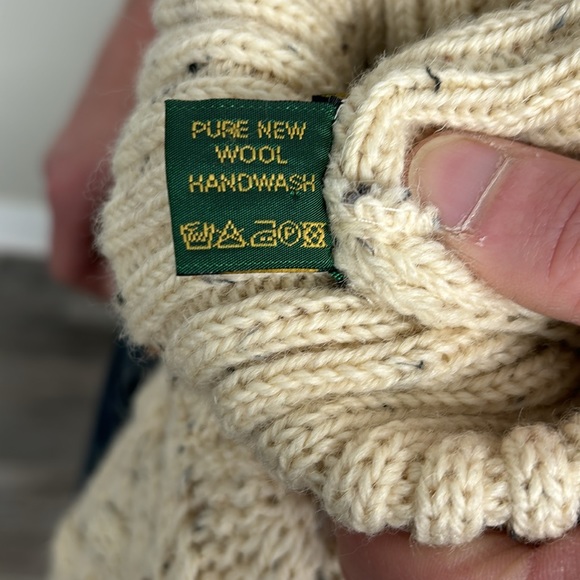 Men’s McKennas Wool Turtleneck Sweatet - Picture 6 of 6